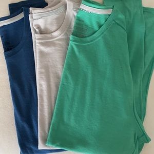 Set of 3 Patagonia women’s baselayer shirts